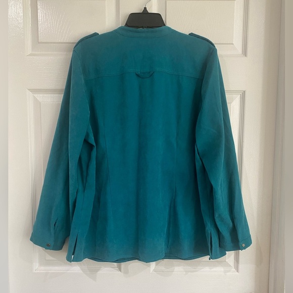 CJ Banks Button Up Faux Suede Shirt Womens 1X Teal Long Sleeve Plus Western - Picture 8 of 14